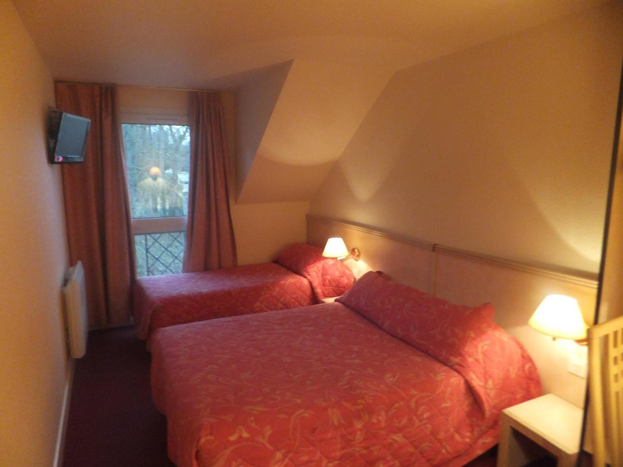 Hotel Le Village Gif-sur-Yvette Zewnętrze zdjęcie