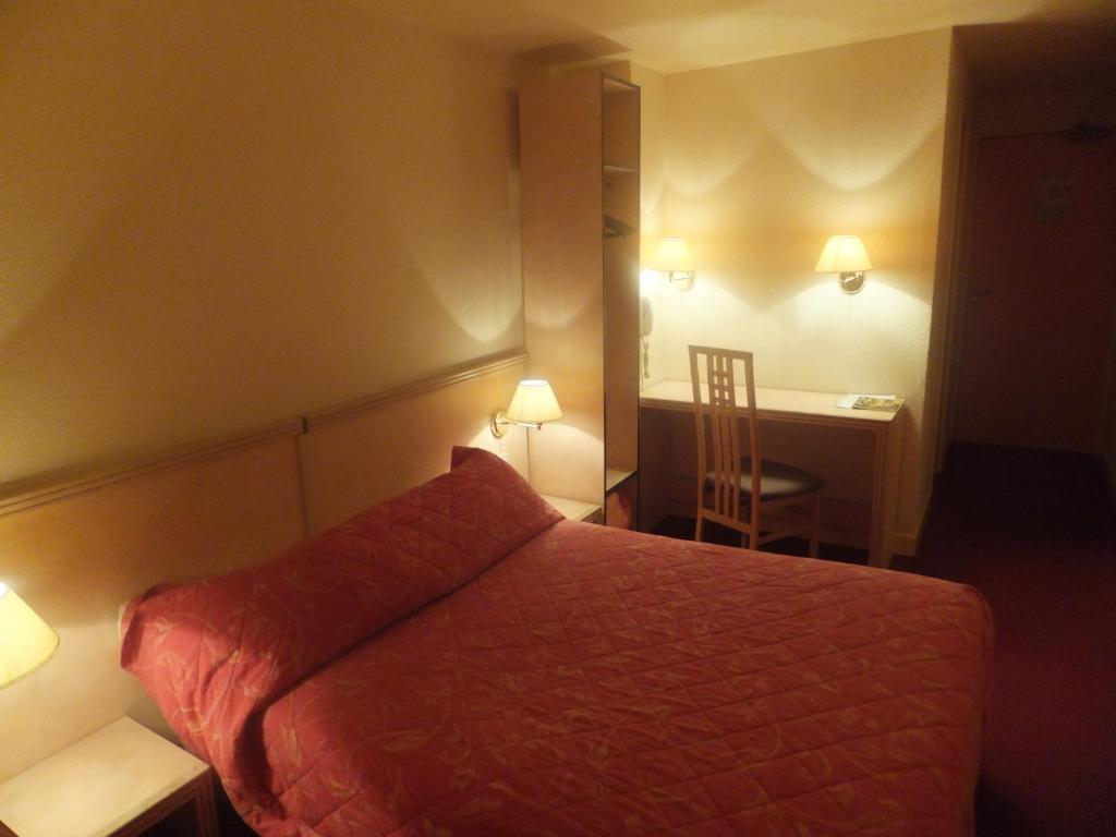 Hotel Le Village Gif-sur-Yvette Zewnętrze zdjęcie